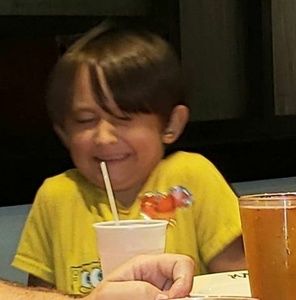 Meet your Posher, Val